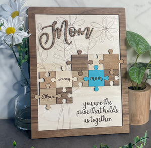 Mom: Puzzle Pieces