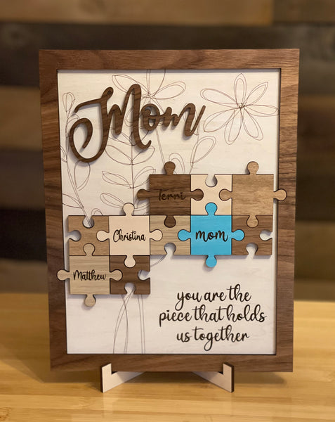 Mom: Puzzle Pieces